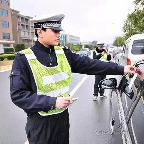 网红违停新视角：创新思维解锁公共秩序新解法