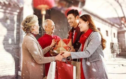月入5万女生辞职陪父掏粪：职业选择与亲情的抉择